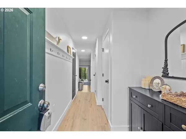 13949 BEAVERCREEK RD #114, Oregon City, OR 97045