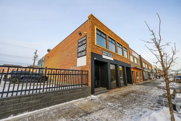 9928 100 AVE, Grande Prairie, AB T8V0T9