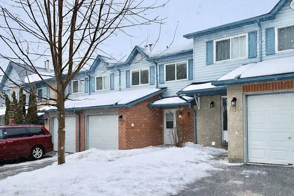 617 Gibney CRES, Newmarket, ON L3X 1Y3