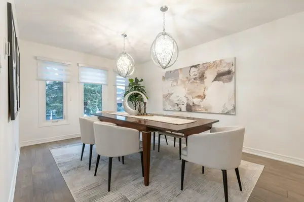 2957 Caradoc LN, Oakville, ON L6J 6V6