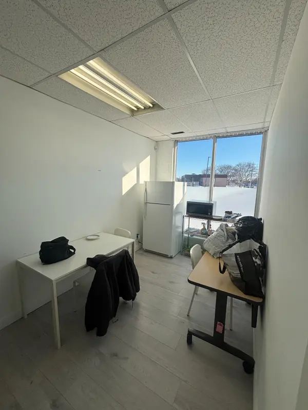 505 Iroquois Shore RD, Oakville, ON L6H 2R3