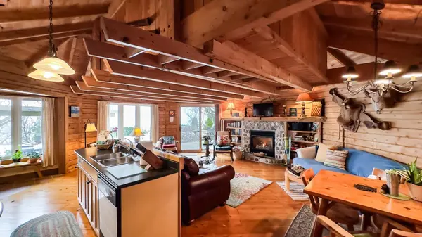 Address not disclosed, Bluewater, ON N0M 2T0