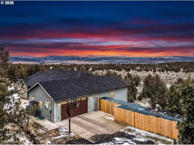 5518 NW CEDAR PL, Prineville, OR 97754