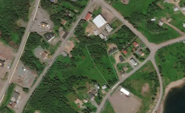 15 Bayview Street, Marystown, NL A0E 2M0