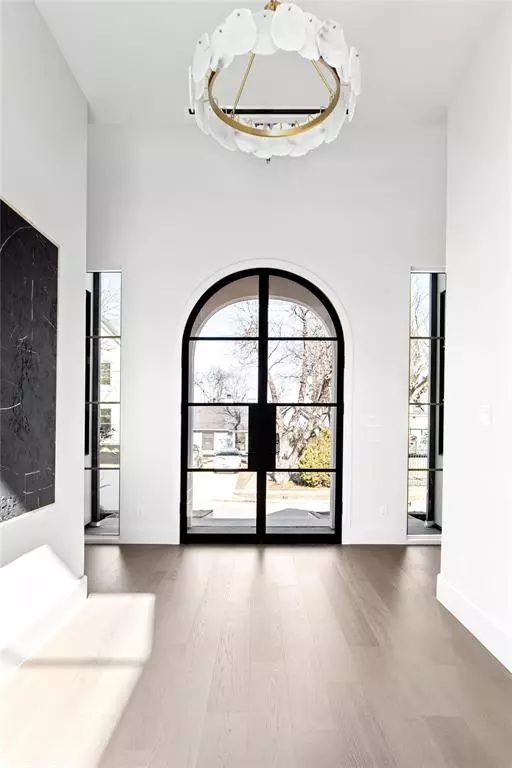 Dallas, TX 75214,7330 Casa Loma Avenue