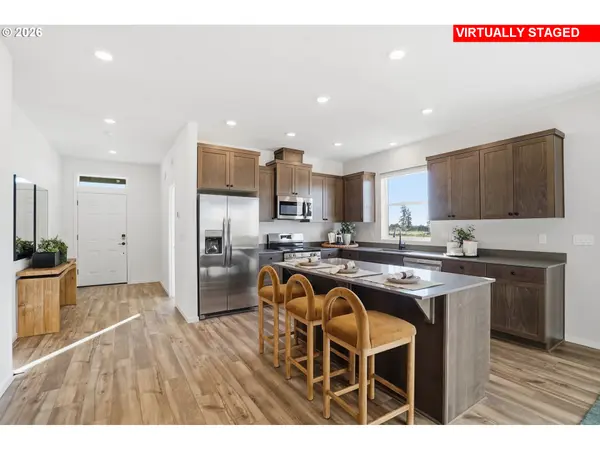 464 NE Hunter DR, Estacada, OR 97023