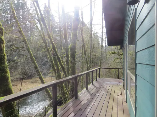 71257 NORTHSHORE DR, Birkenfeld, OR 97016