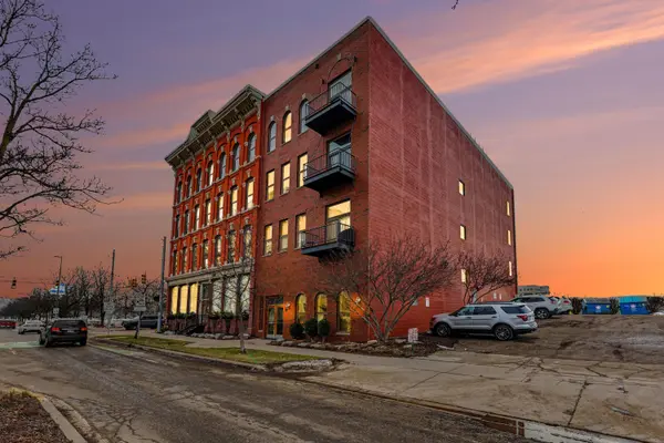 801 Monroe AVE NW #105, City Of Grand Rapids, MI 49503