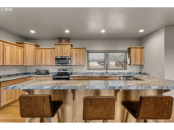 5518 NW CEDAR PL, Prineville, OR 97754