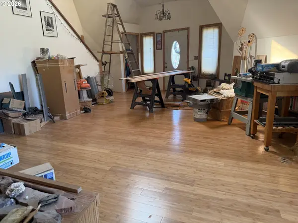 74861 CONIFER CT, Cottage Grove, OR 97424