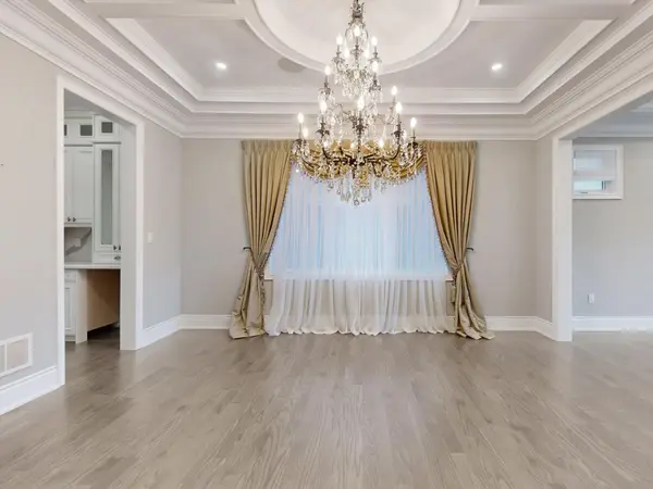 48 Cairns Gate, King, ON L7B 0P5