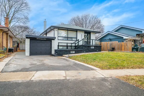 402 St Augustine DR, Oakville, ON L6K 3K9