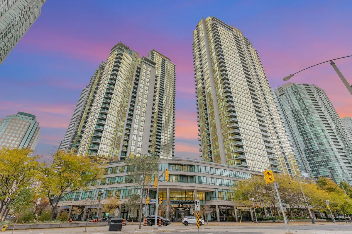 16 Yonge ST #2604, Toronto C01, ON M5E 2A1