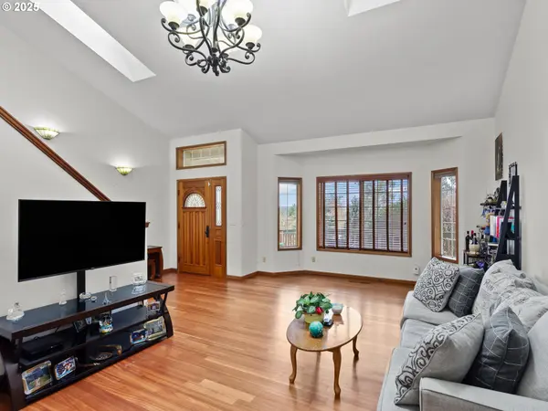 2319 NE 152ND CIR, Vancouver, WA 98686