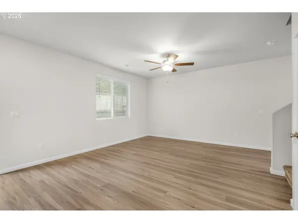 3407 NE 120TH CIR, Vancouver, WA 98686