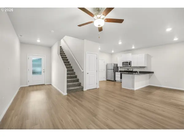 3407 NE 120TH CIR, Vancouver, WA 98686