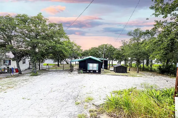 700 Frontier Street, Bowie, TX 76230