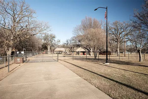 6707 US 287 Highway, Arlington, TX 76001