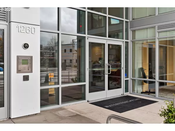 Portland, OR 97209,1260 NW NAITO PKWY #908B