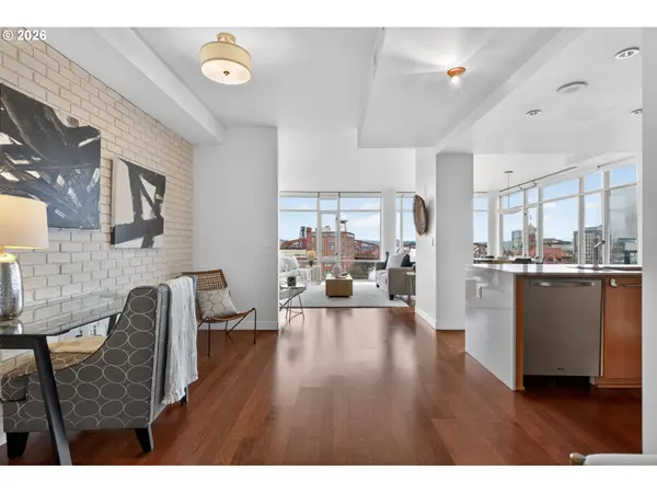 1260 NW NAITO PKWY #908B, Portland, OR 97209