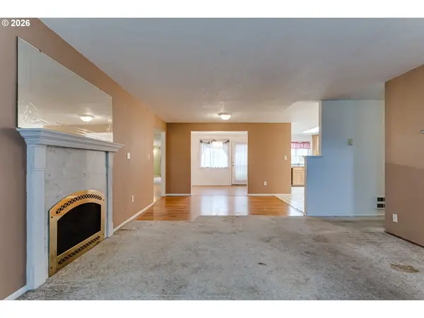 329 DEAN AVE, Eugene, OR 97404