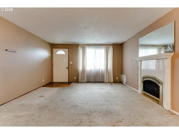 329 DEAN AVE, Eugene, OR 97404