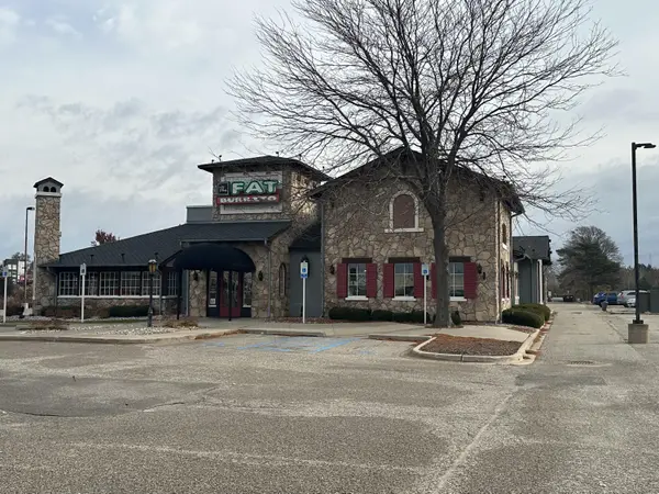 3015 W Shore DR, Holland Twp, MI 49424