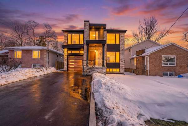 241 Parkway AVE, Georgina, ON L4P 2W1