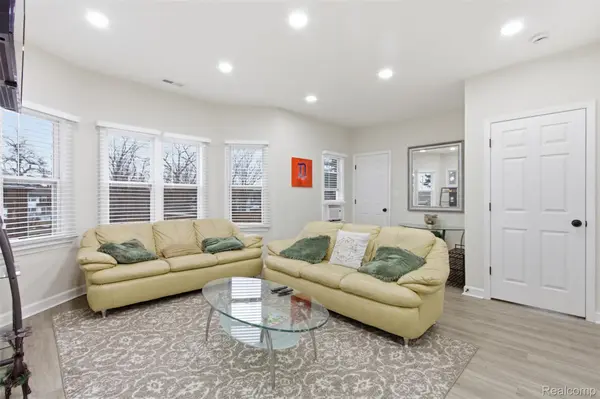 1675 Gladstone ST, Detroit, MI 48206