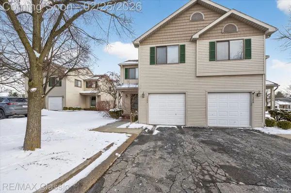 1390 Patricia AVE #17, Ann Arbor, MI 48103