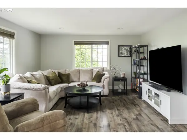 2520 SW TOWLE AVE, Gresham, OR 97080