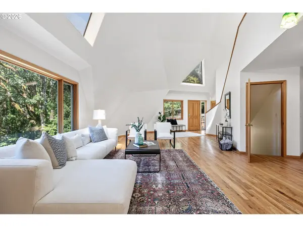 7210 NW GRANDVIEW DR, Corvallis, OR 97330