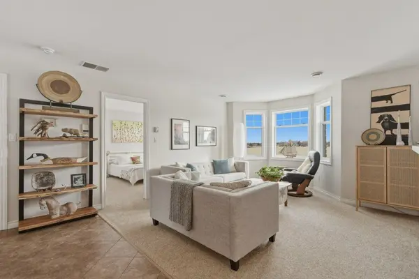 5 Dockside LN #202, Brighton, ON K0K 1H0