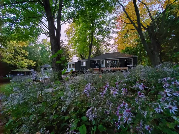 168 Lakebreeze RD, Kawartha Lakes, ON K0M 1N0