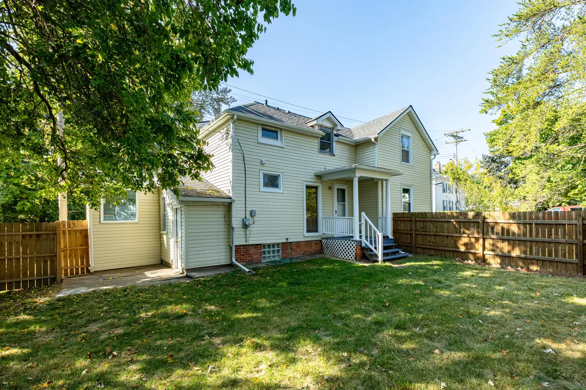 112 Perrin ST, Ypsilanti City, MI 48197