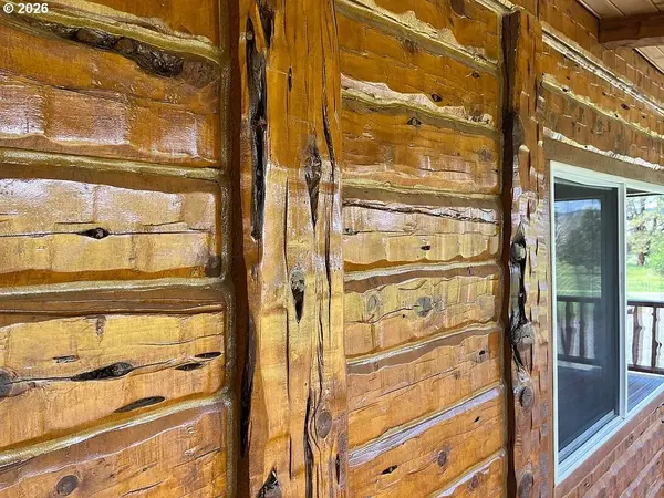 27847 Pine Creek Rd, John Day, OR 97845