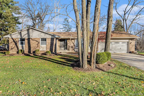 1948 Evona, Wixom, MI 48393