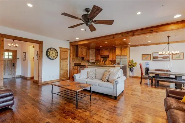 1633 Scenic Drive #102, Graford, TX 76449