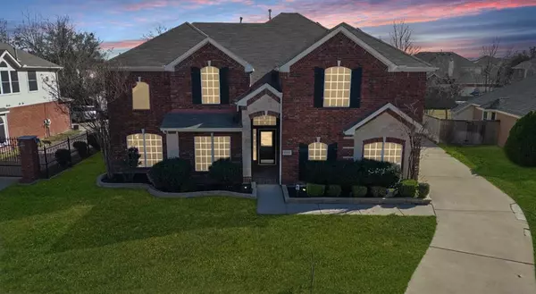 2831 Kate Lane, Grand Prairie, TX 75052