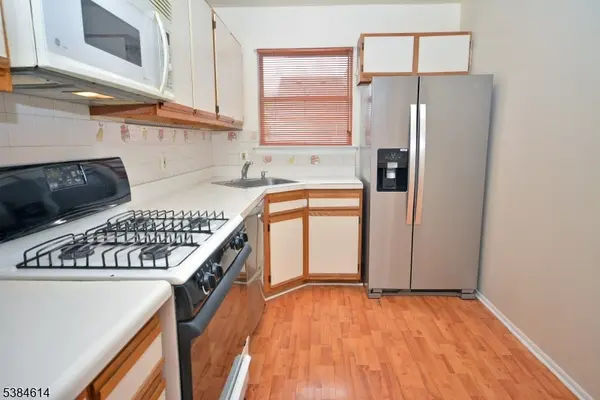 125 Exeter Ct #125, Piscataway Twp., NJ 08854