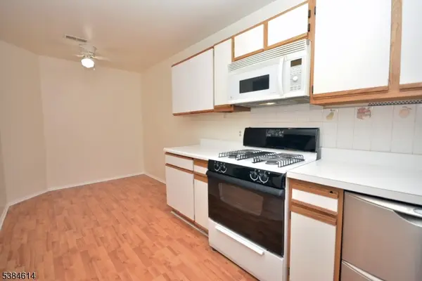 125 Exeter Ct #125, Piscataway Twp., NJ 08854