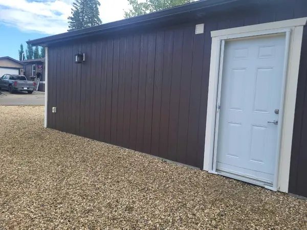 10032 Township Road 422 #48B, Rural Ponoka County, AB T4J 1V9