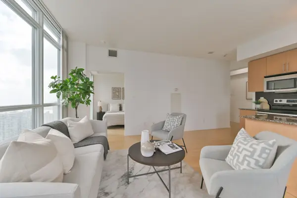 55 Bremner BLVD #3007, Toronto C01, ON M5V 3V8