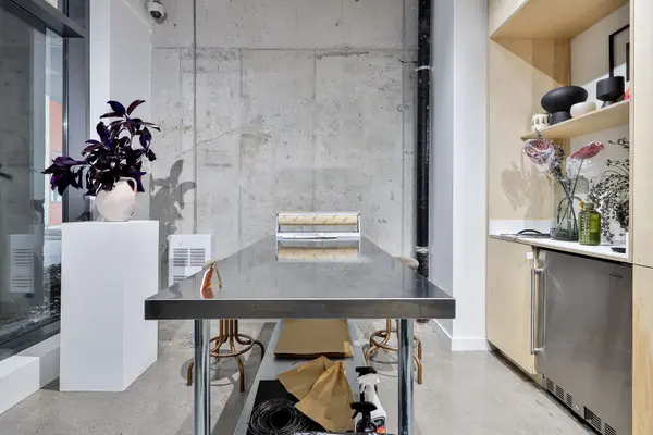 68 Abell ST #5, Toronto C01, ON M6J 0B1