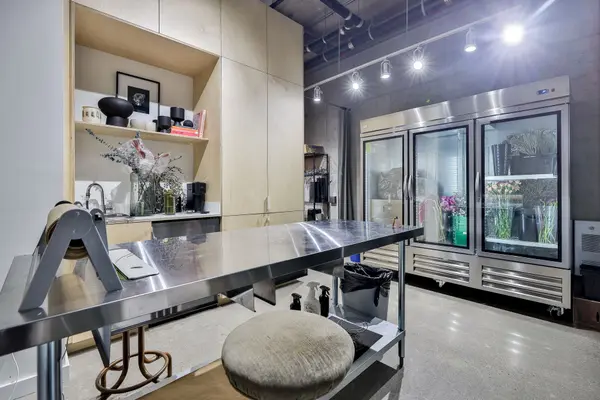 68 Abell ST #5, Toronto C01, ON M6J 0B1