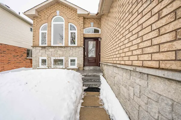 36 Leslie AVE, Barrie, ON L4N 9N9