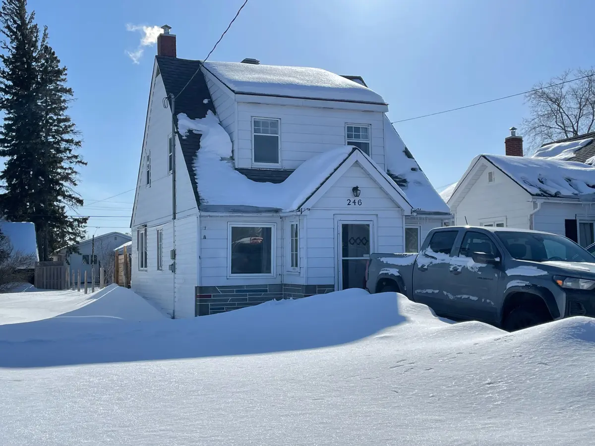 246 McCamus AVE, Temiskaming Shores, ON P0J 1P0