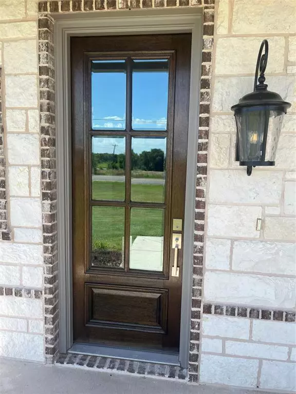 Van Alstyne, TX 75495,3170 County Road 222