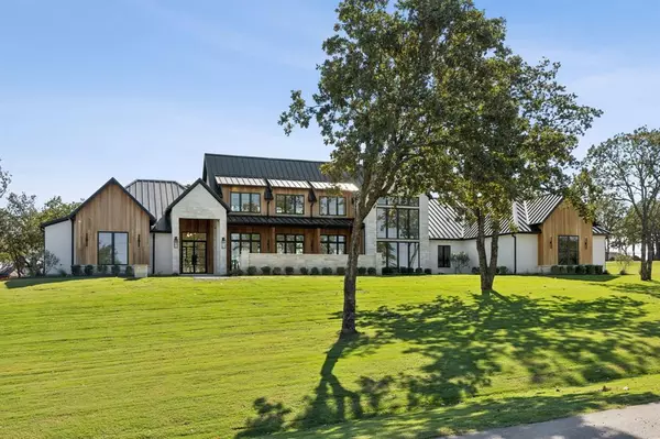 200 Dan Russell Bend, Weatherford, TX 76087