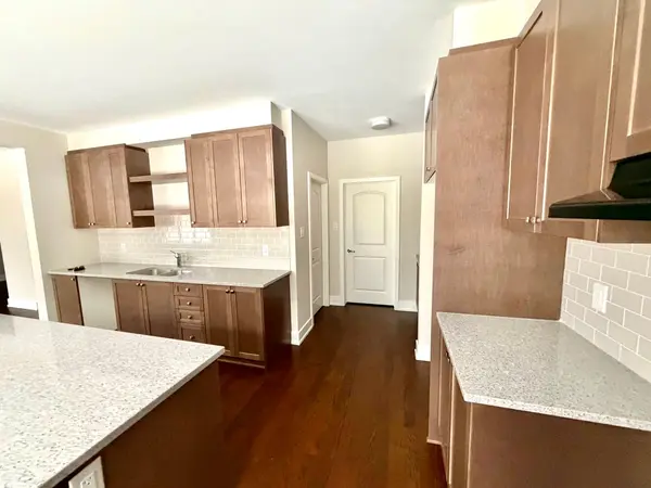 123 Tonic CRES, Kanata, ON K2K 1X7